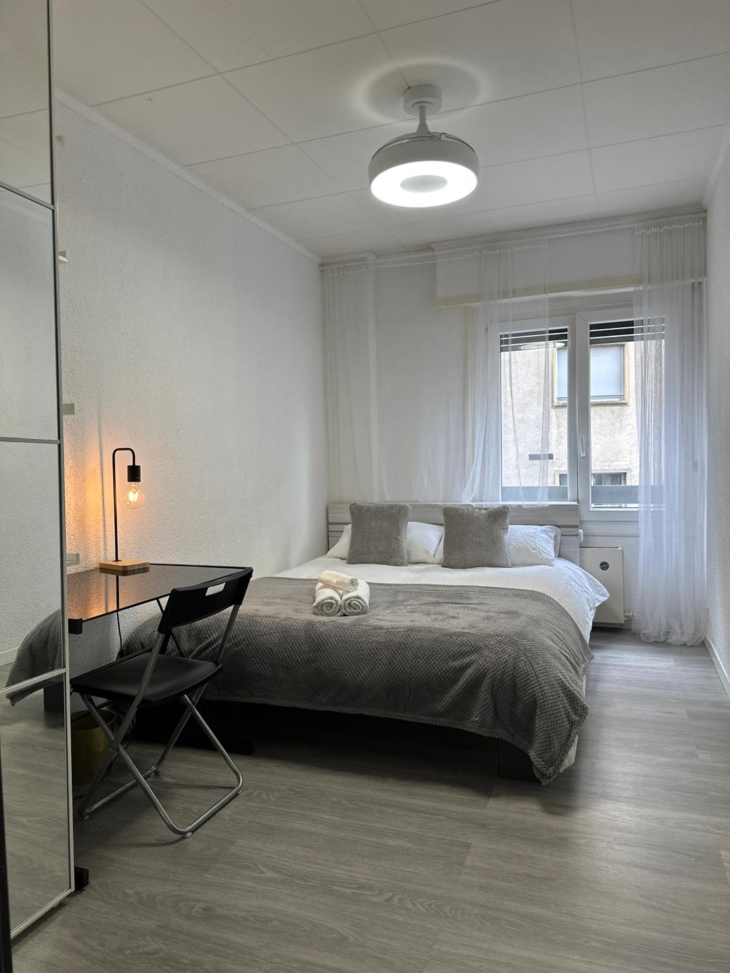 Lindo Apartamento En El Centro De Лозана Exteriér fotografie