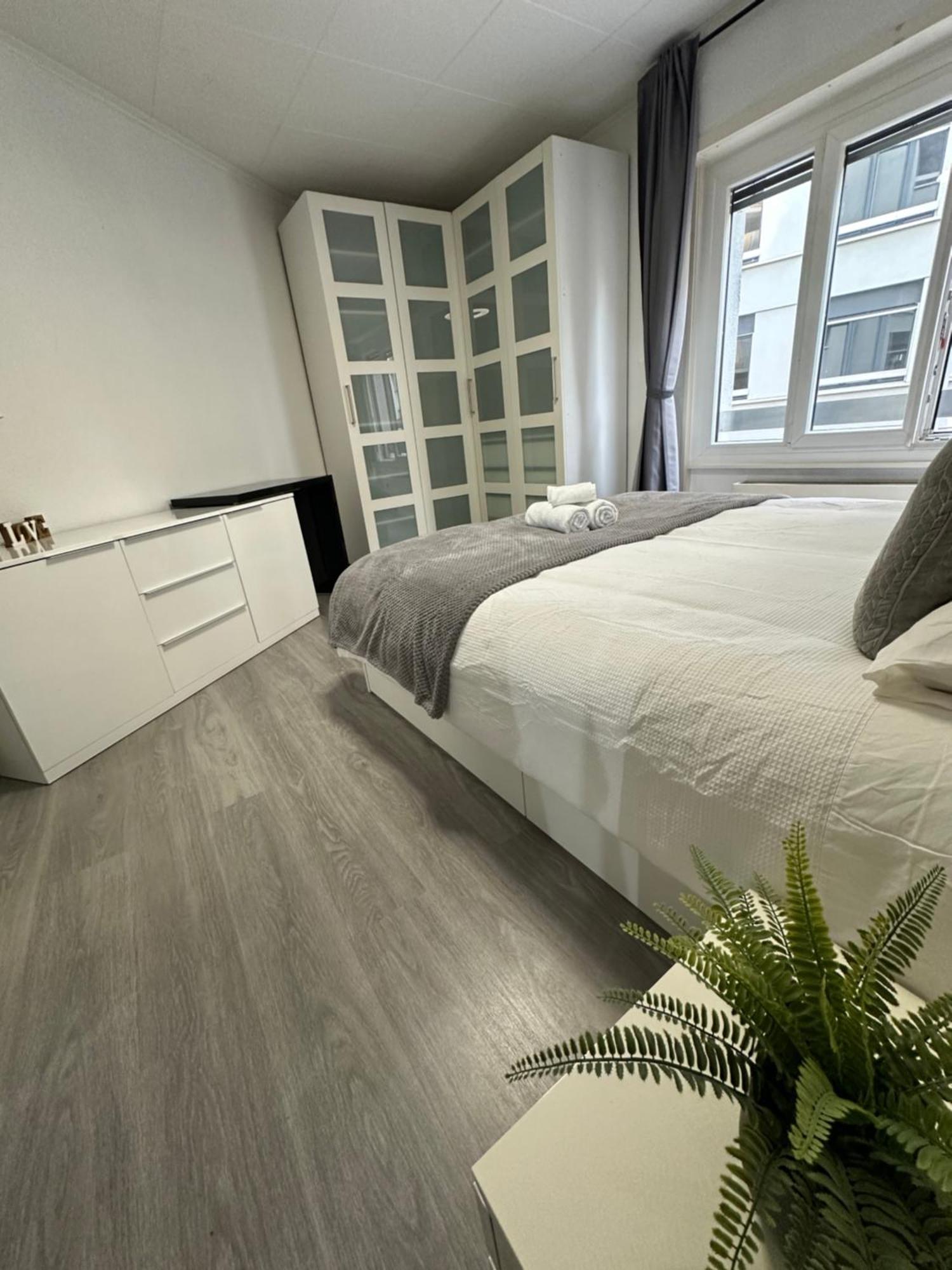 Lindo Apartamento En El Centro De Лозана Exteriér fotografie