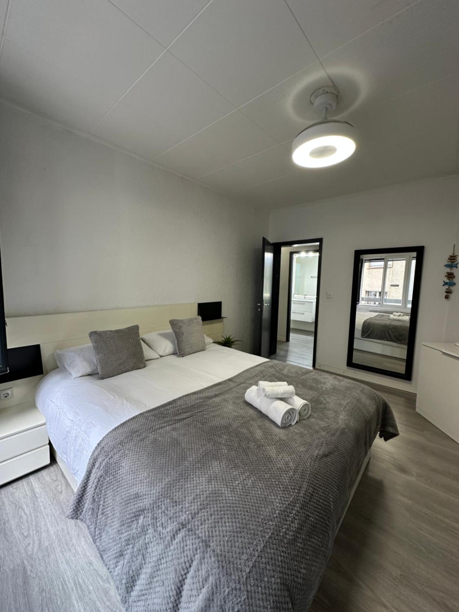 Lindo Apartamento En El Centro De Лозана Exteriér fotografie